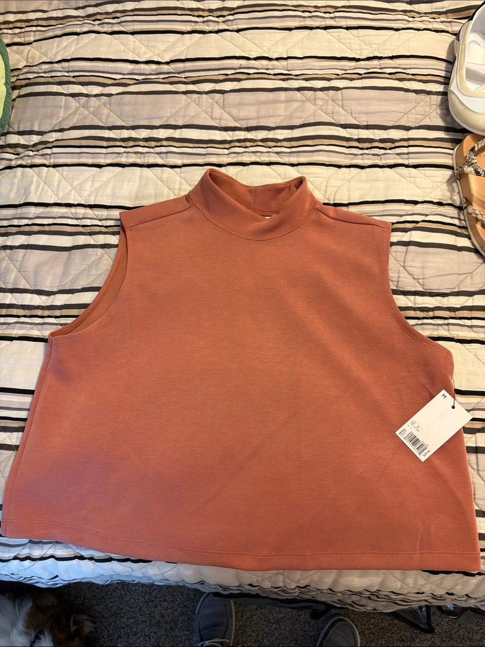 NWT FLX top size medium.